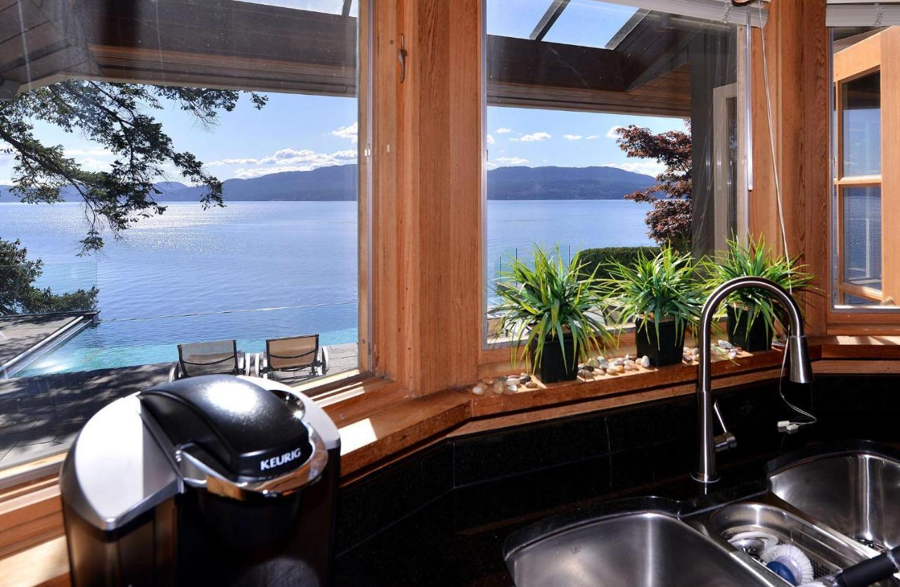 Oceanside Lodge Saanich Inlet North Saanich Exterior foto