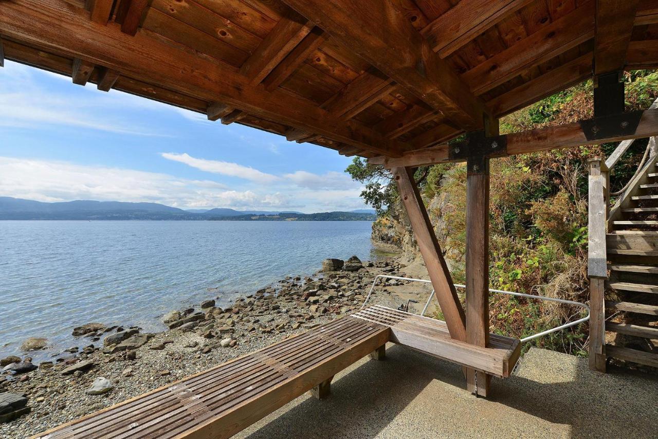 Oceanside Lodge Saanich Inlet North Saanich Exterior foto
